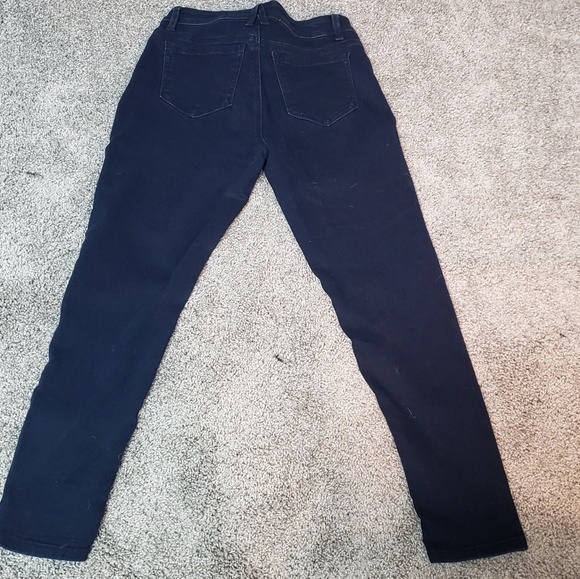 Angel's Jeans - Picture 4 of 7